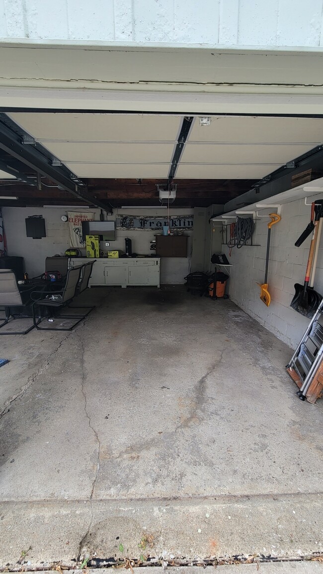 Photo - 3429 Ingleside Dr