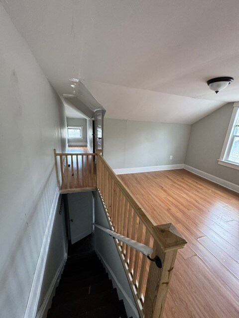 Photo - 255 Hollywood Dr
