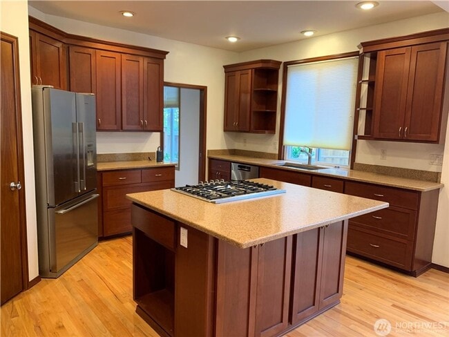 Photo - 4Bd/2.5Ba Sammamish Home