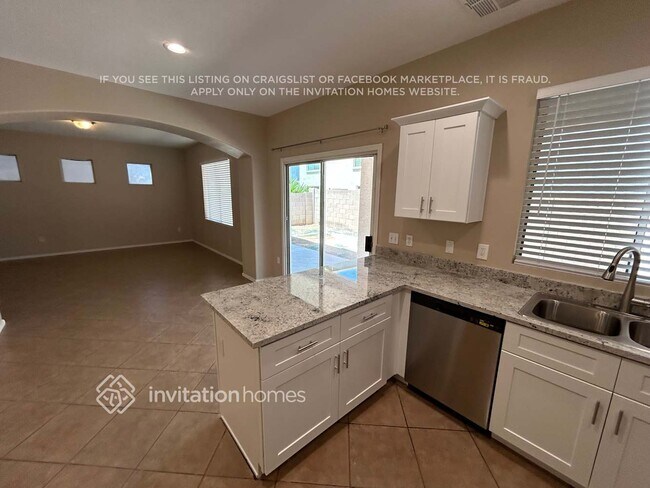 Photo - 12170 W Yavapai Ln
