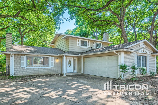 Photo - 2606 Olympia Ct