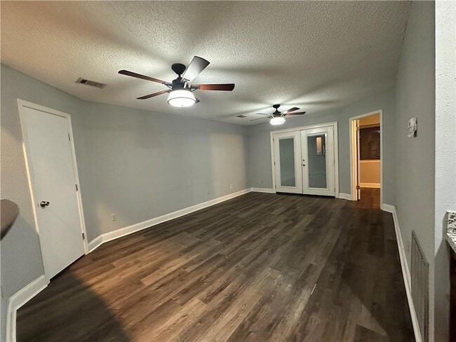 Photo - 177 Avant Garde Cir Unit 177