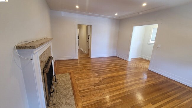 Photo - 2124 12th Ave