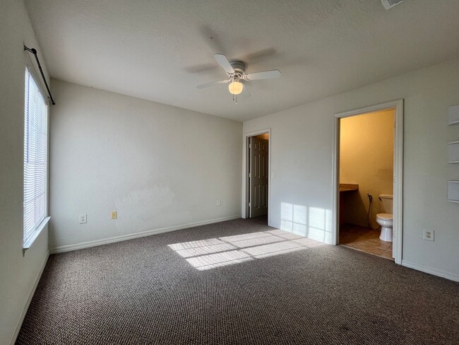 Photo - 3501 D'Avinci Way Unit 2031