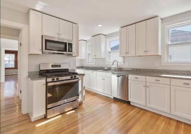 Photo - 24 Richards Rd Unit 1