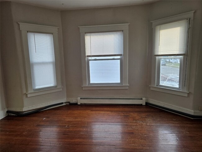 Photo - 320 Odell Ave Unit 2nd floor