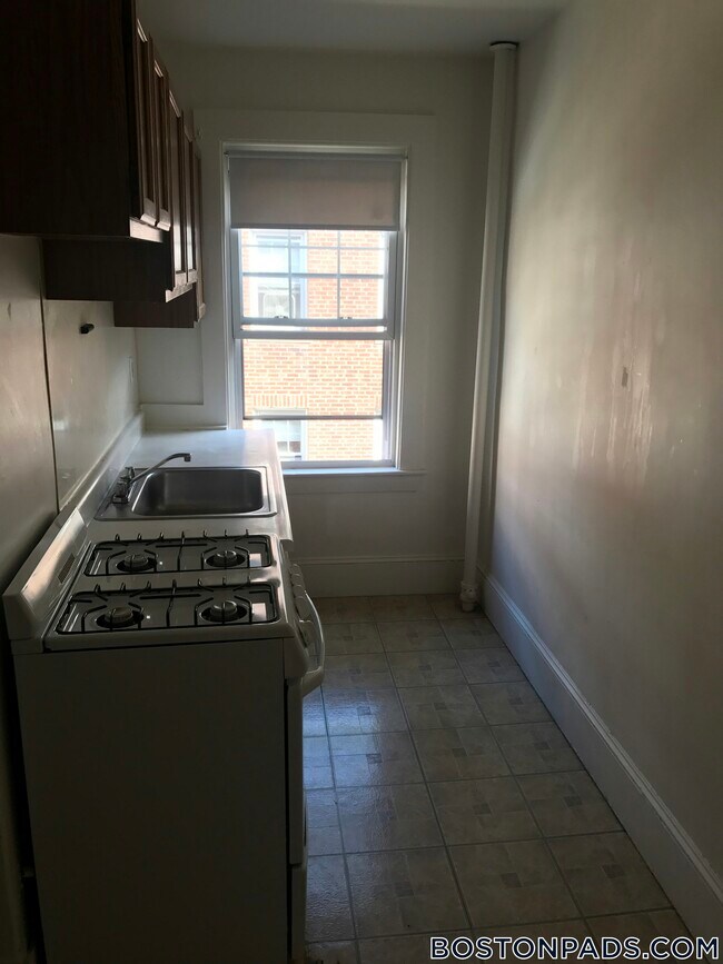 Photo - 157 Summer St Unidad 12R