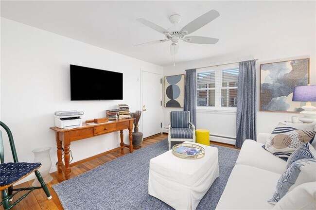 Photo - 70 Carroll Ave Unit 1009