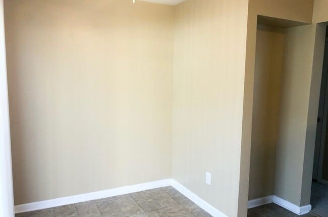 Photo - 5570 Maple Canyon Ave