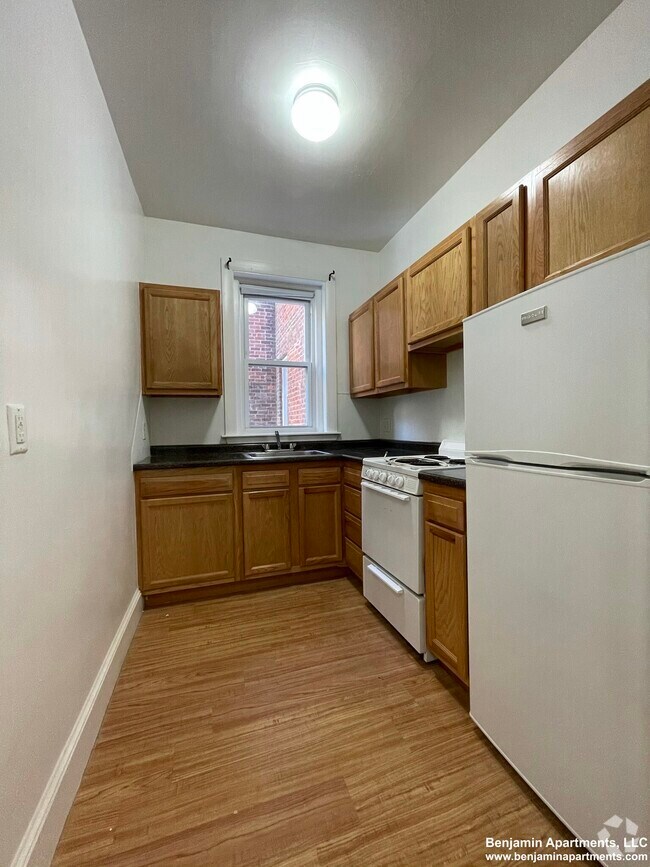 Building Photo - 19 Lancaster Ter Unit 204 Rental