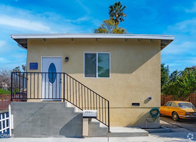 Building Photo - 2861 Altura Ave Rental