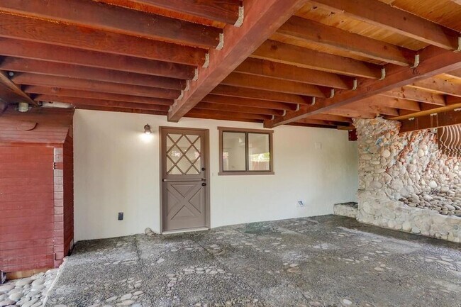 Photo - 5732 Adams Ave