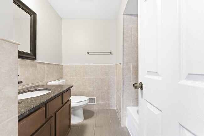 Photo - 25845 Buckminster Dr