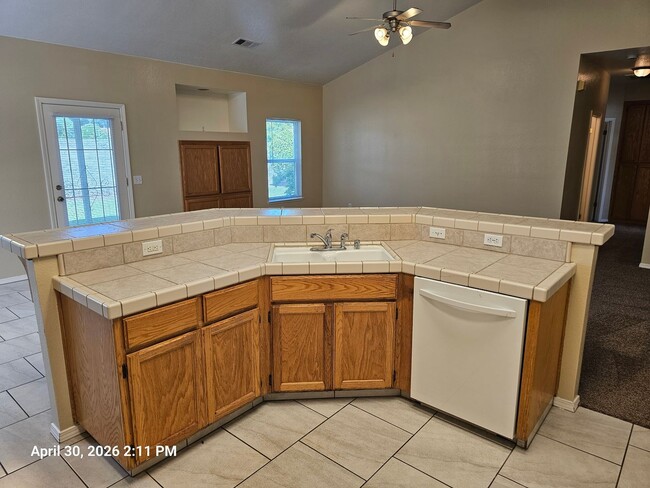 Photo - 1630 E Knight Ct