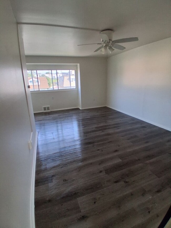 Photo - 708 E Green St