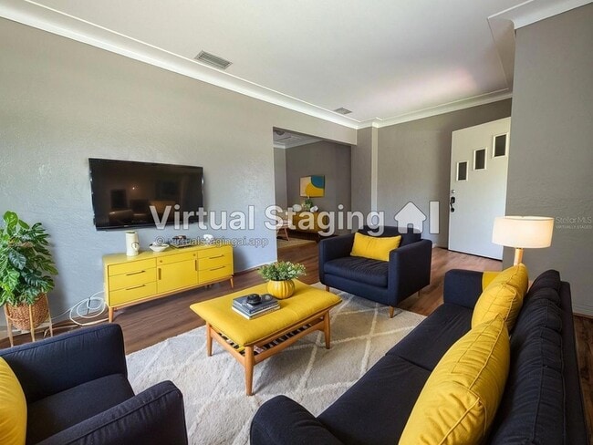 Photo - 206 12th Ave N