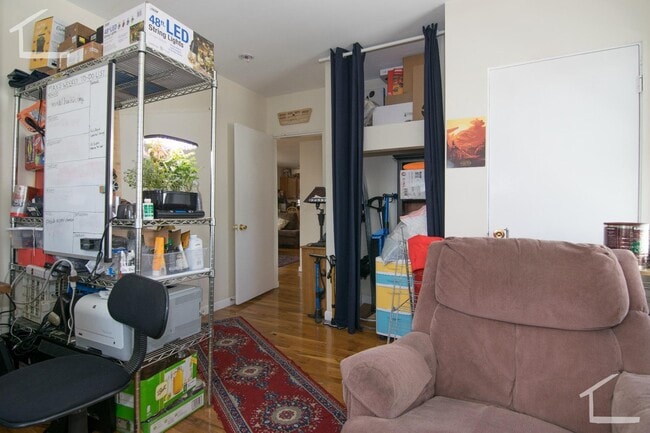 Photo - 216 Arlington St Unit 2