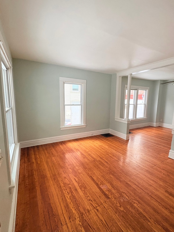 Photo - 962 Dunham St SE Unidad 2