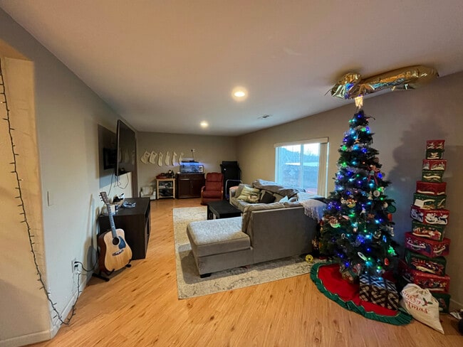 Photo - 4835 Wocus Rd