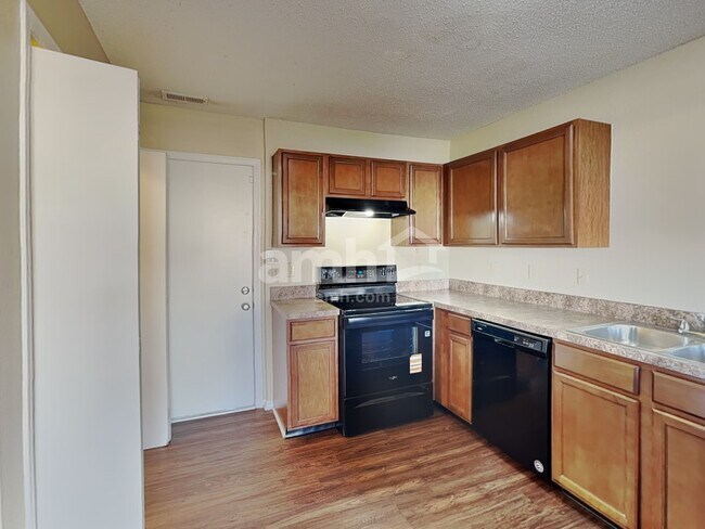 Photo - 7703 Vincent Ct