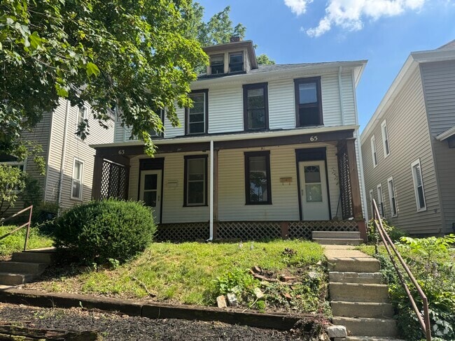 Building Photo - 65 W Blake Ave Rental