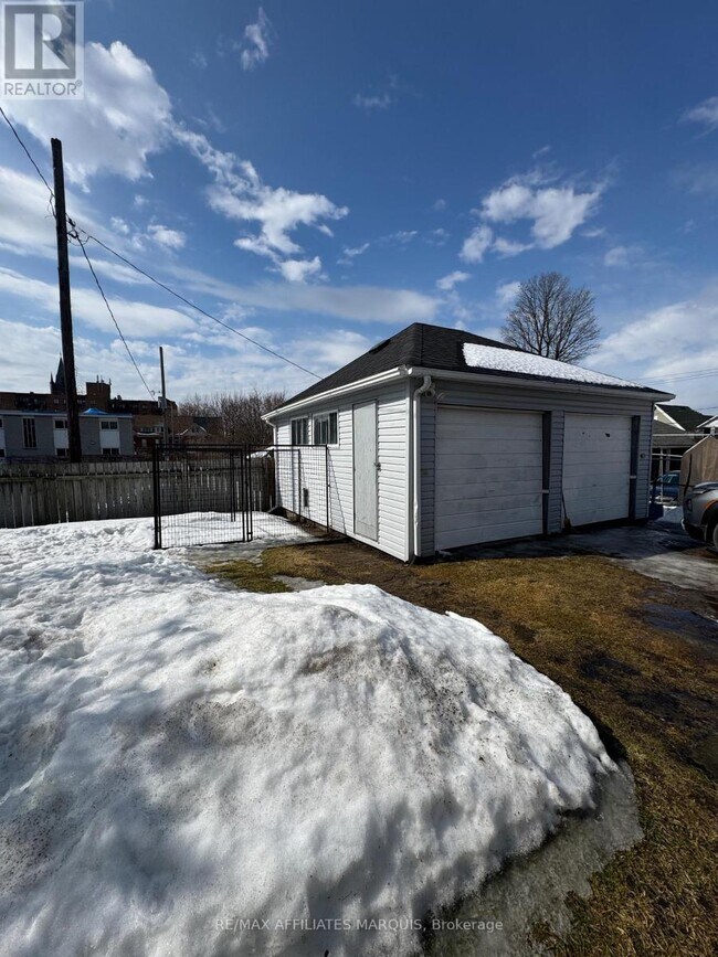 Photo - 16 William St Unit 1