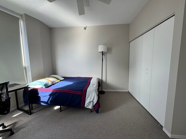 Photo - 600 N Kingsbury St Unit 1602