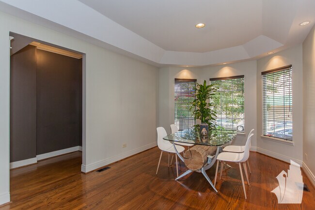 Photo - 1625 W Hollywood Ave Unidad #  01