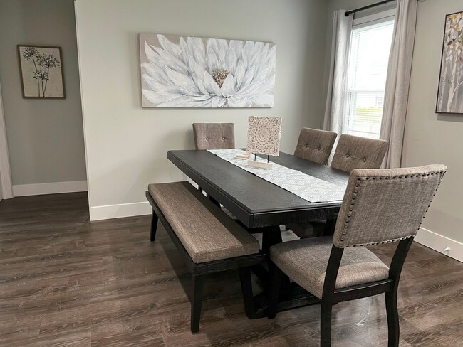 Photo - Fully Furnished rental with excellent cent...