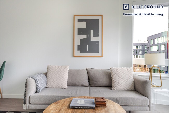 Photo - 17675 NE 69th Ct Unit SI FL3-ID1008