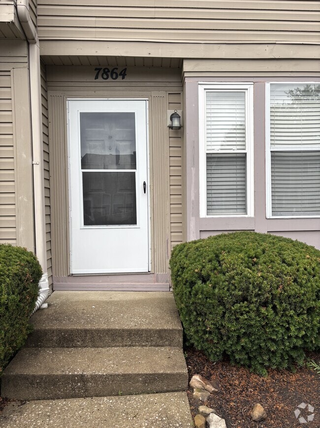 Building Photo - 7864 Barkwood Dr Rental
