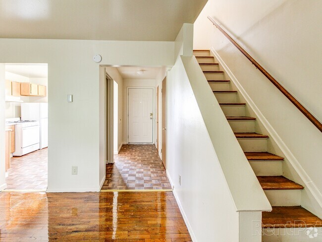 Entry into Townhome - Midway Square Townhomes