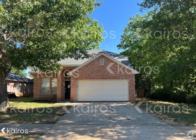 Building Photo - 5204 Paulie Dr Rental