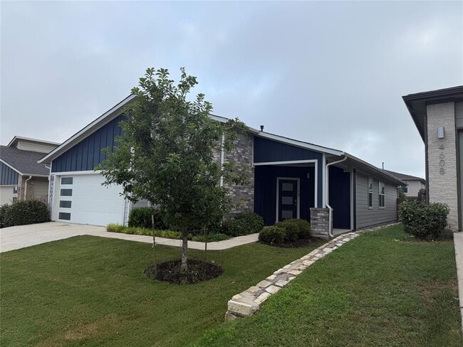4604 Tully Dr