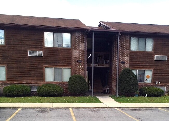 Photo - Randolph Village