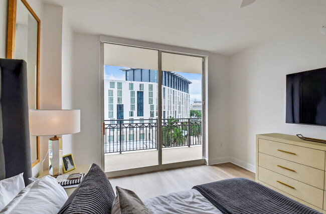 Photo - 550 Okeechobee Blvd Unit 720