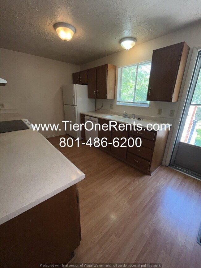 Photo - NO DEPOSIT option available for qualified renters!