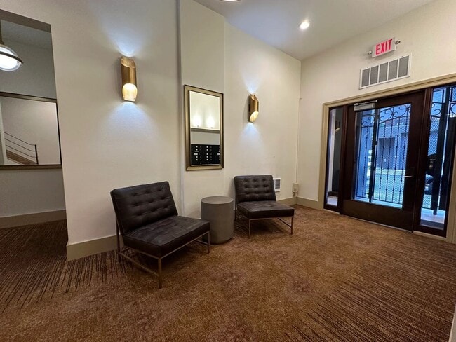 Photo - Beverly Alder Apartments