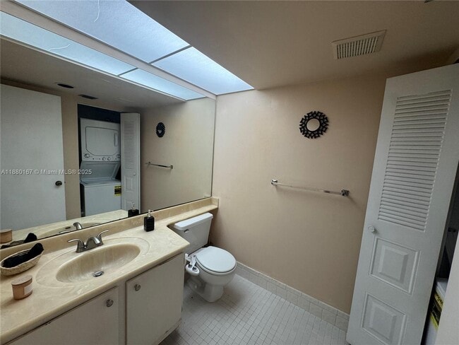 Photo - 1001 SW 128th Terrace Unit 304B