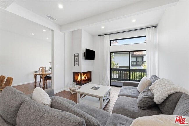 Photo - 1544 Michael Ln