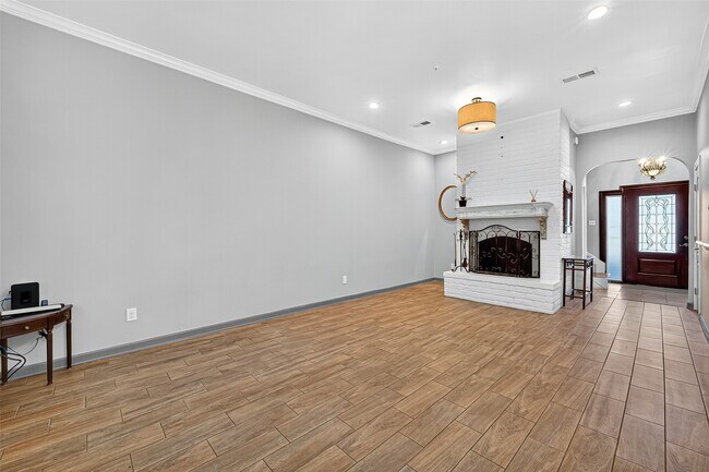 Building Photo - 15068 Kimberley Ct