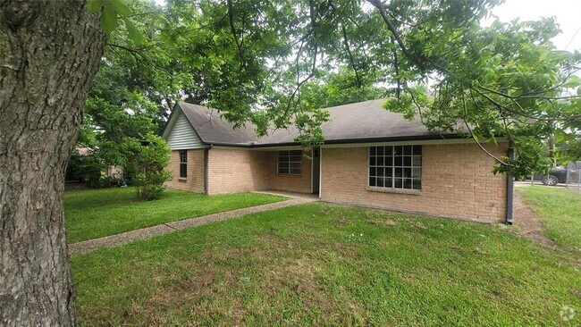 Building Photo - 11002 Melba Ln Rental
