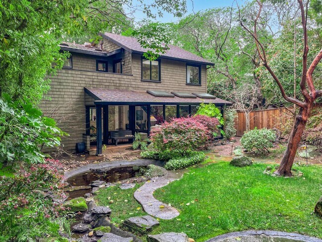 Photo - 74 Sycamore Ave