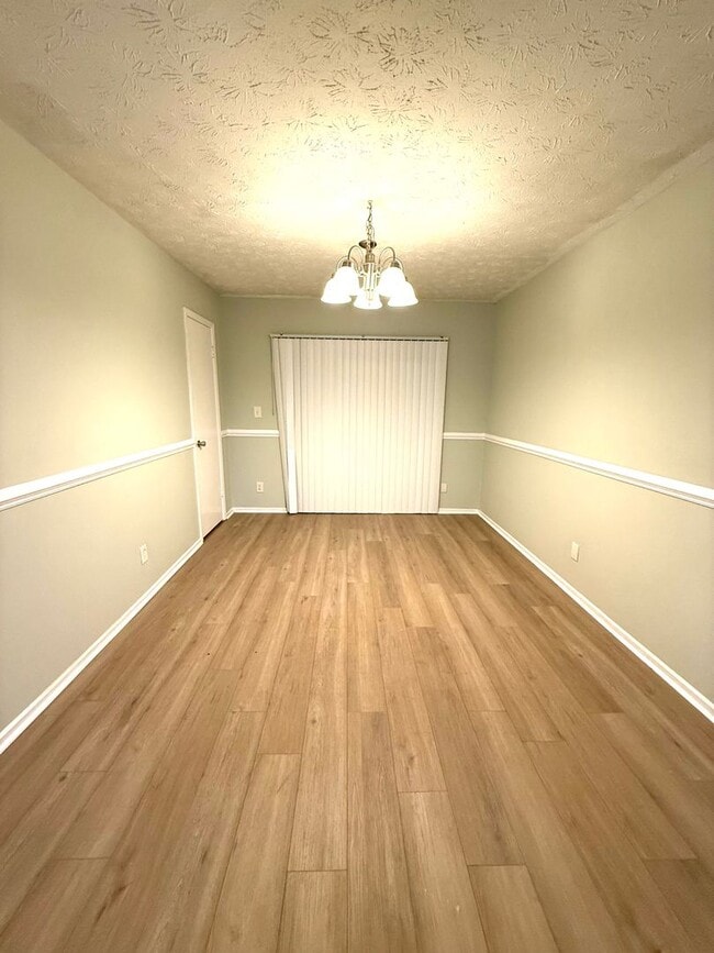 Photo - ** 3 Bed 2 Bath House located off Woodley road** Call 334-366-9198 to schedule a self tour