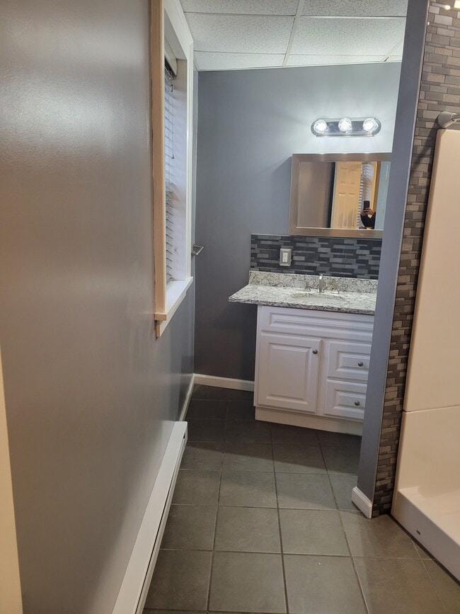 Photo - 739 Liberty St Unidad 2nd Floor