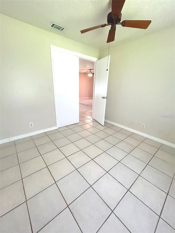 Photo - 844 E Flag Ln