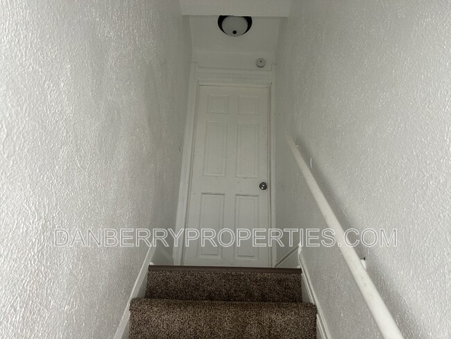 Photo - 1848 Cone St