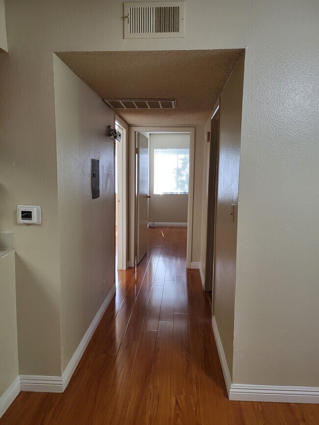 Photo - 13406 Moorpark St. Apartments