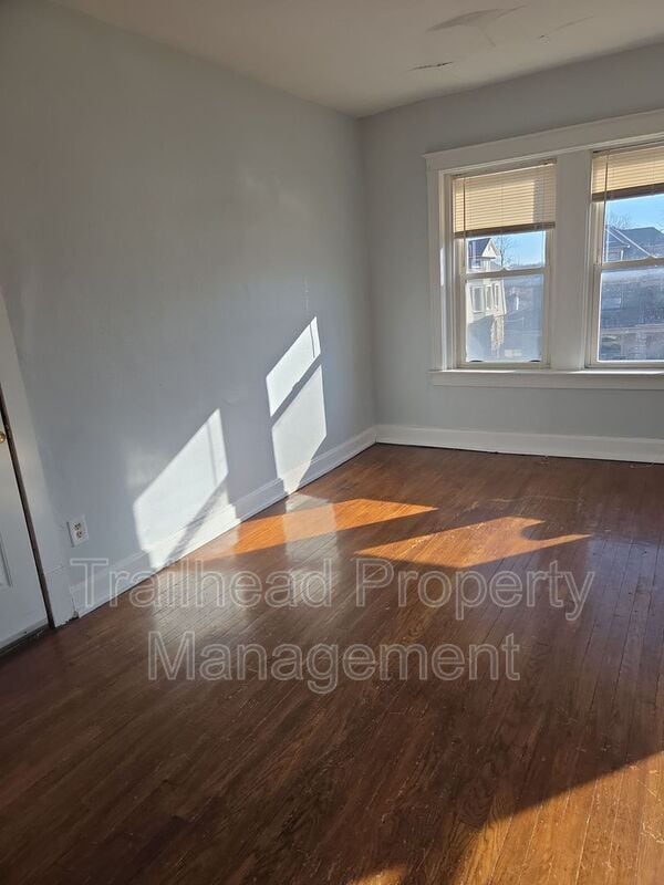 Photo - 4006 Warwick Blvd