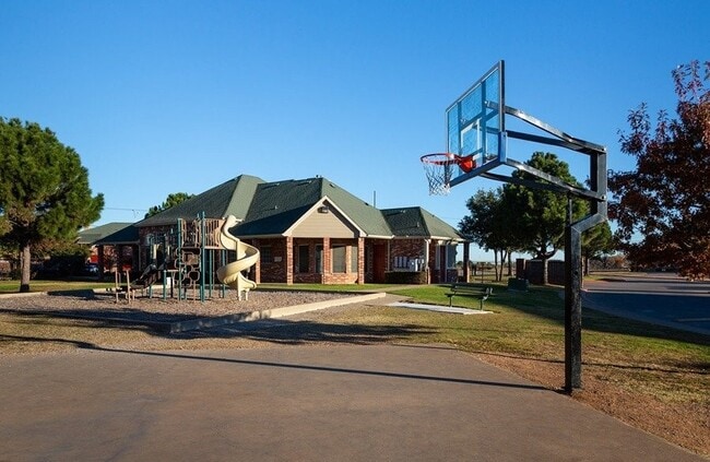 Building Photo - 2201 Sycamore School Rd Rental